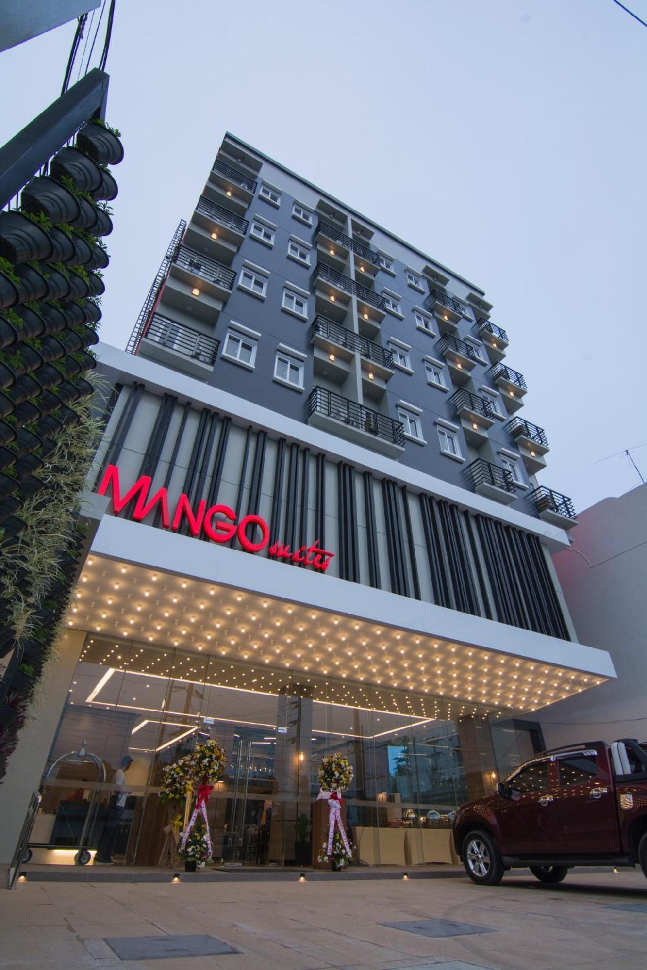 Mango Suites Cauayan Exterior foto