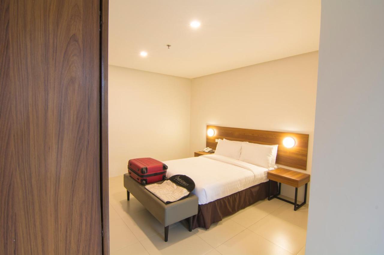 Mango Suites Cauayan Exterior foto